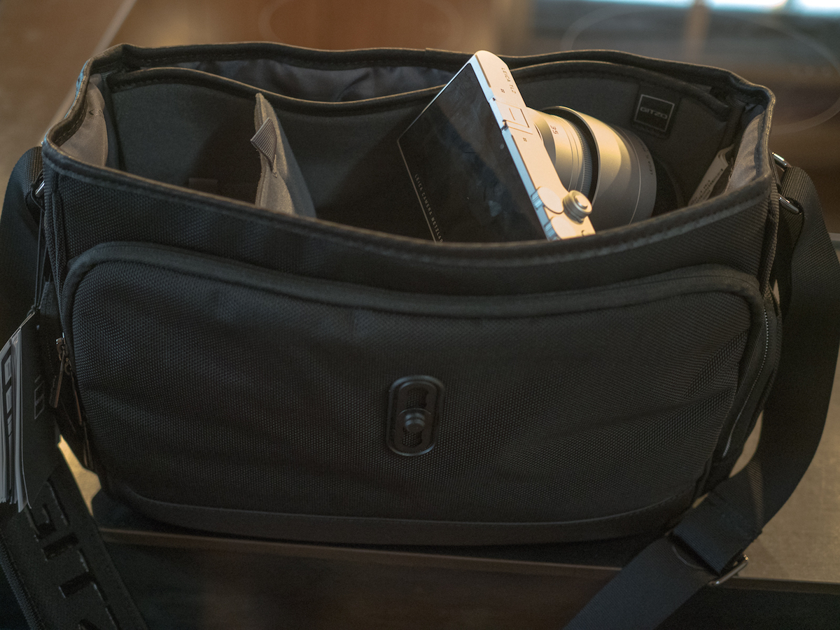 Gitzo Century Messenger Bag Sony Mirrorless Pro