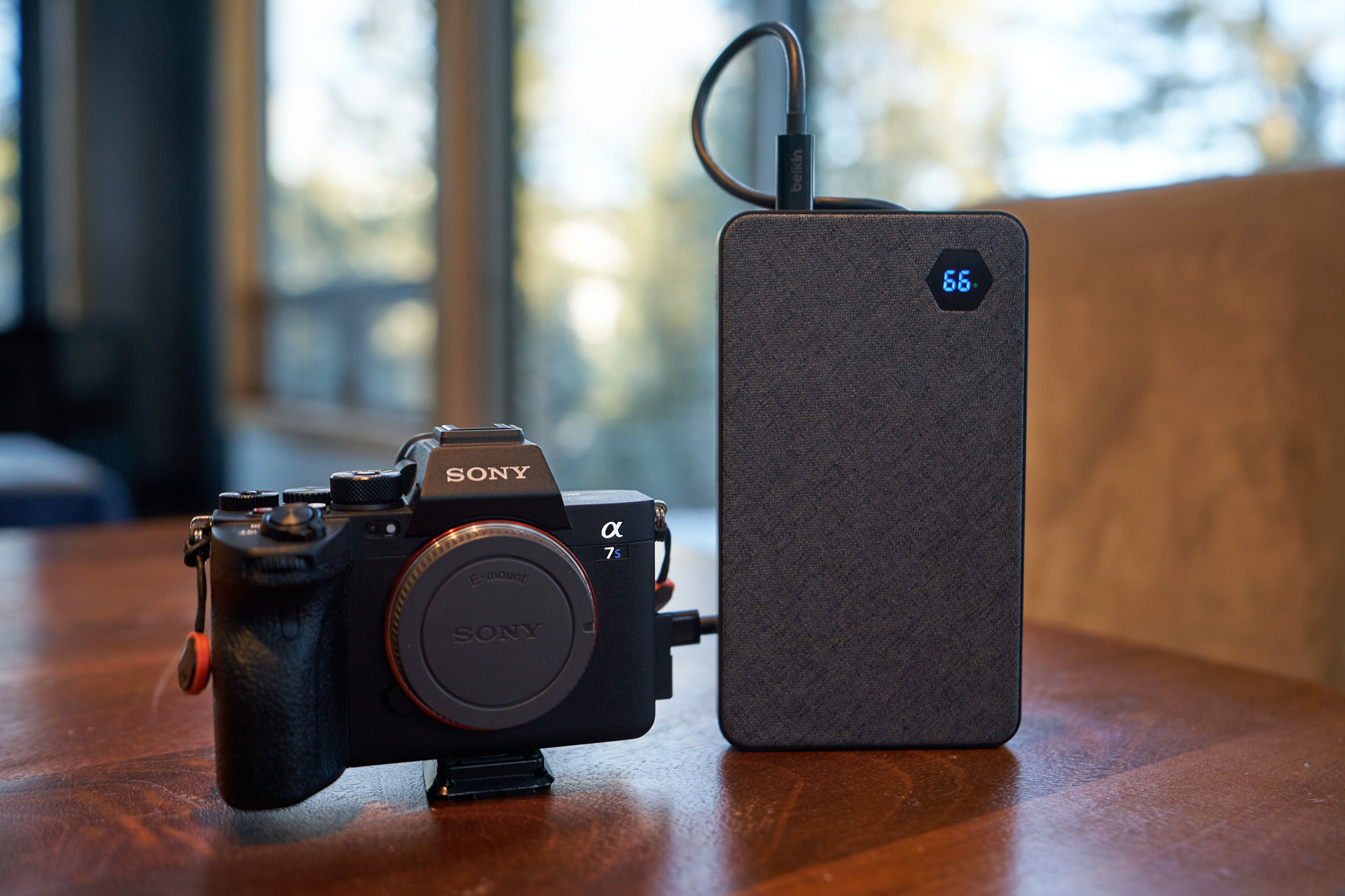 Eggtronic Laptop Power Bank for the Cabin Sony Mirrorless Pro